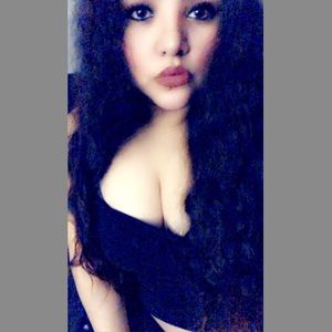 Meet your Posher, Marcelina